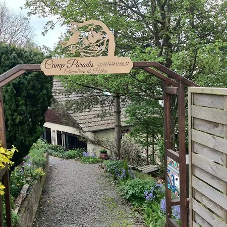 בית הארחה Camp Paradis *