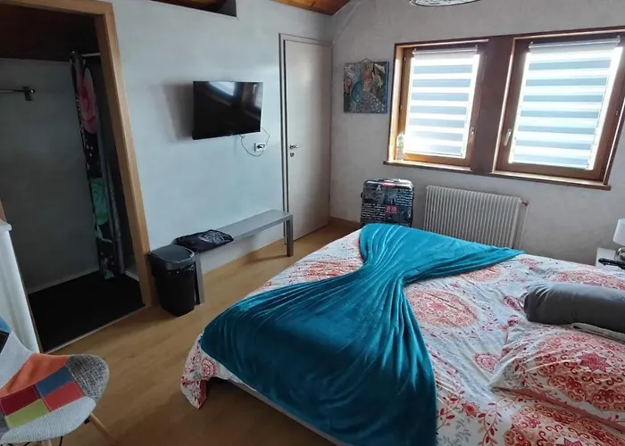 Camp Paradis Pensión