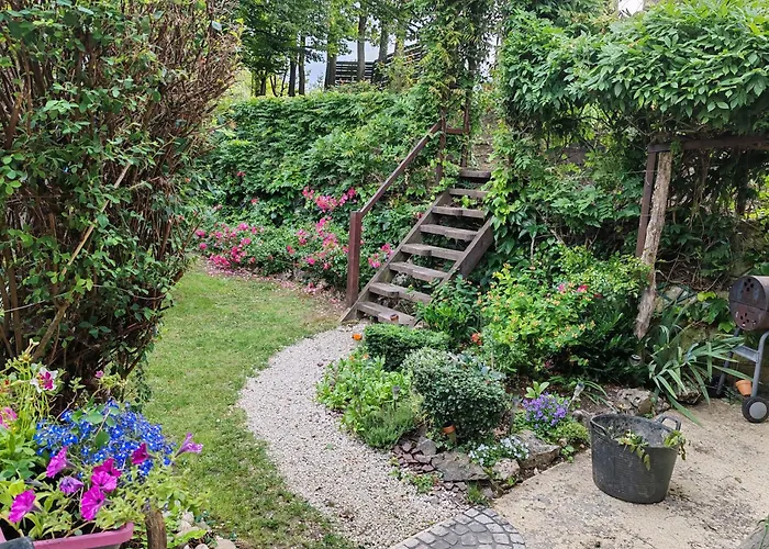 Pensión Camp Paradis Vireux-Molhain